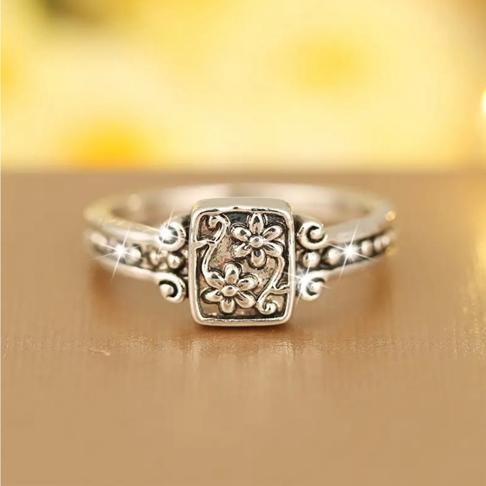 Bohemian Silver Floral Ring